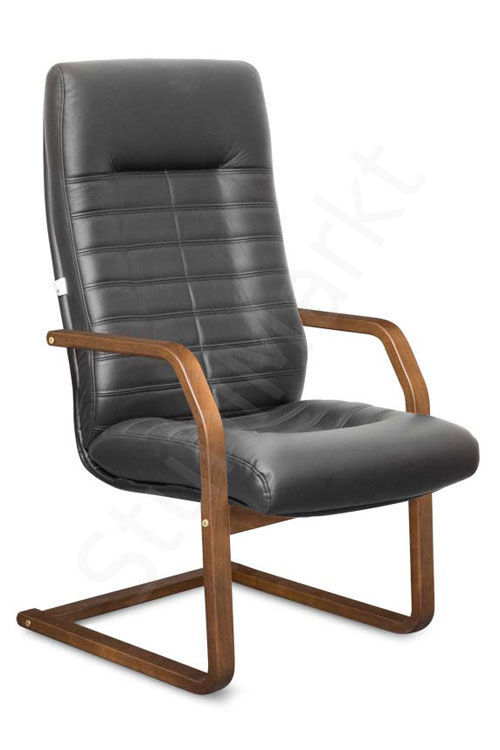 Офисное кресло для руководителя Толедо